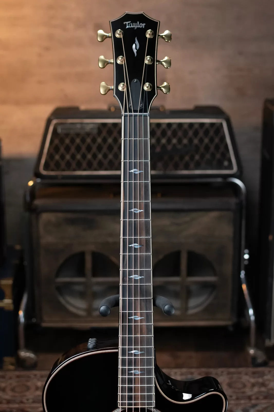 Taylor Builder's Edition 814ce Blacktop Acoustic/Electric Guitar with Hardshell Case