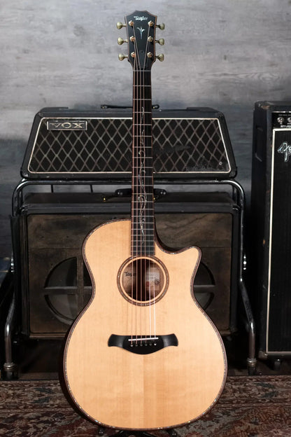 Taylor Builder's Edition K14ce Grand Auditorium Acoustic/Electric with Hardshell Case