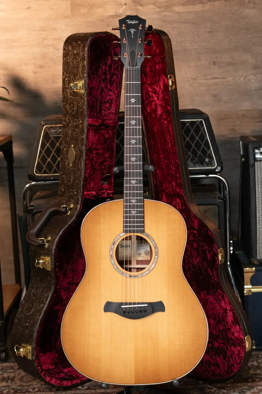Taylor Builder's Edition 517e Grand Pacific Acoustic/Electric with Hardshell Case - Factory Demo