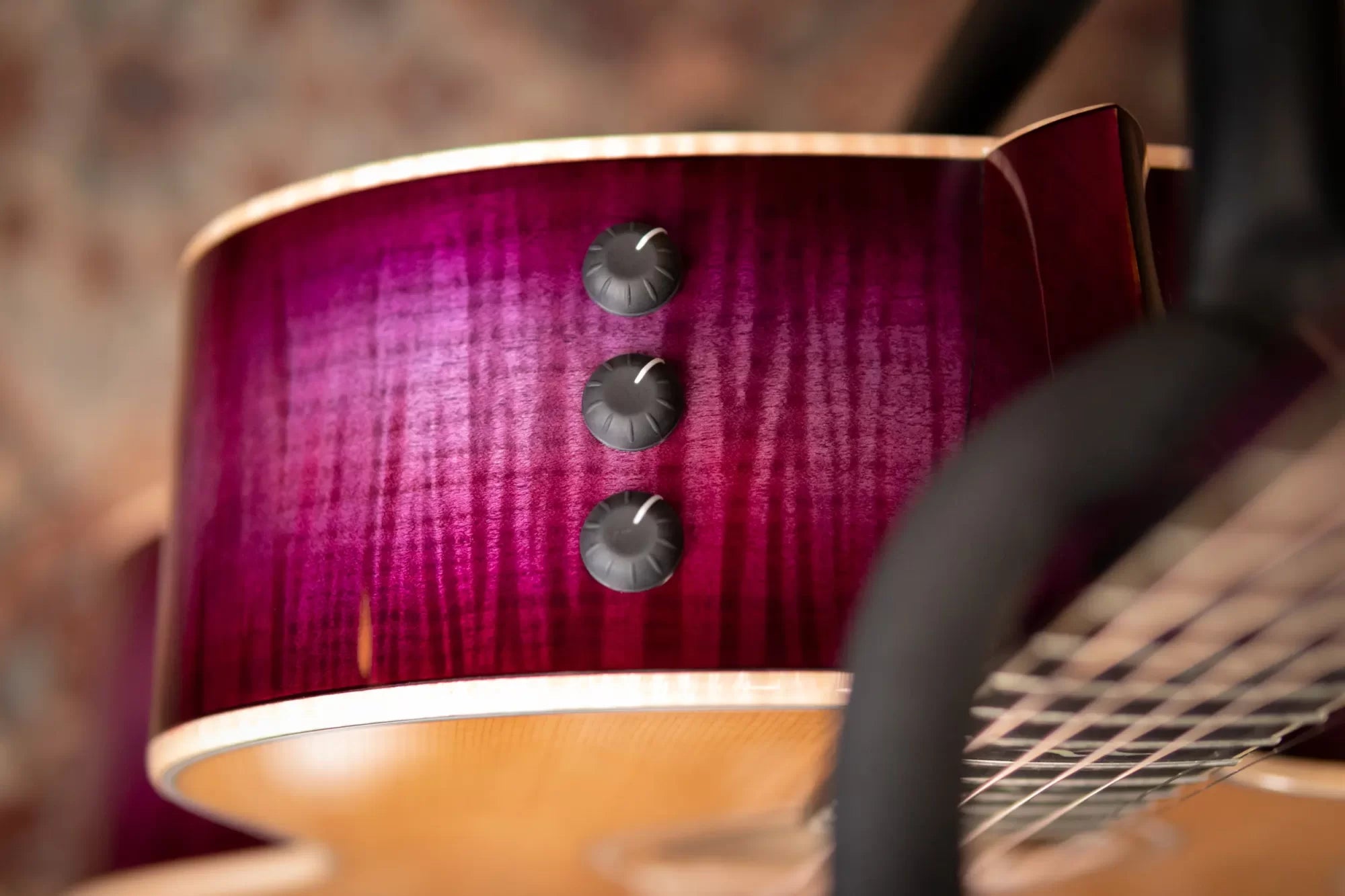 Taylor ‘24 Catch Custom C14ce #8 Grand Auditorium Figured Maple Acoustic/Electric Guitar with Hardshell Case