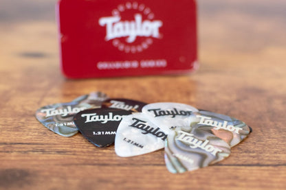 new Taylor Celluloid Pick Tin haggertys 3