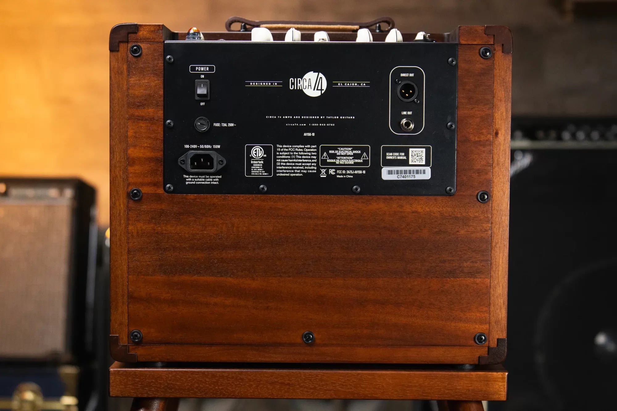 Taylor Circa 74, 2-Channel Acoustic/Vocal Amplifier with Mahogany Amp Stand