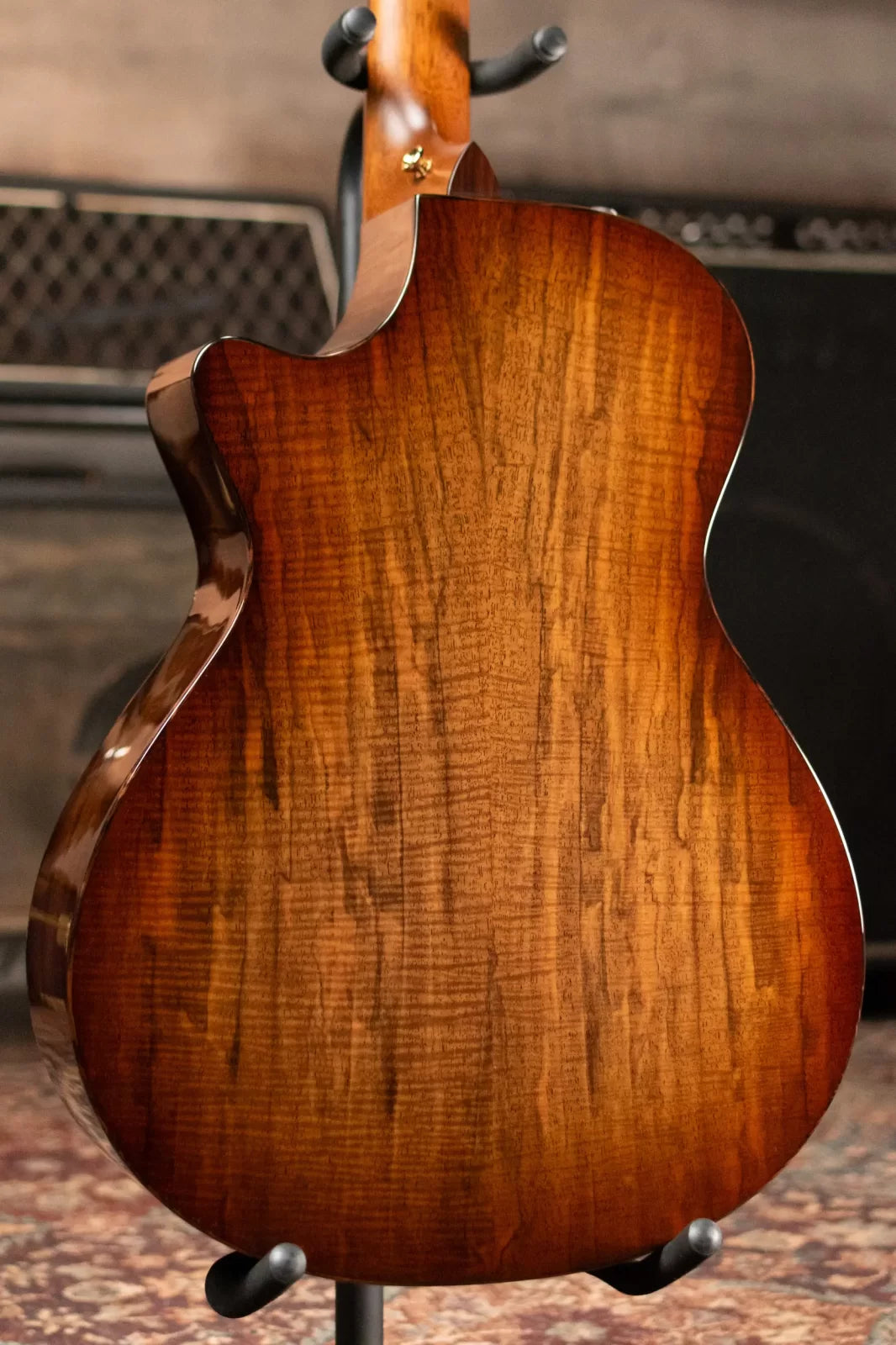 Taylor Custom Shop Queen's Walnut/Redwood Grand Concert Acoustic Guitar with Hardshell Case