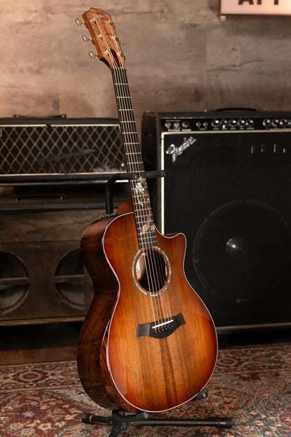 Taylor Custom Shop Queen's Walnut/Redwood Grand Concert Acoustic Guitar with Hardshell Case