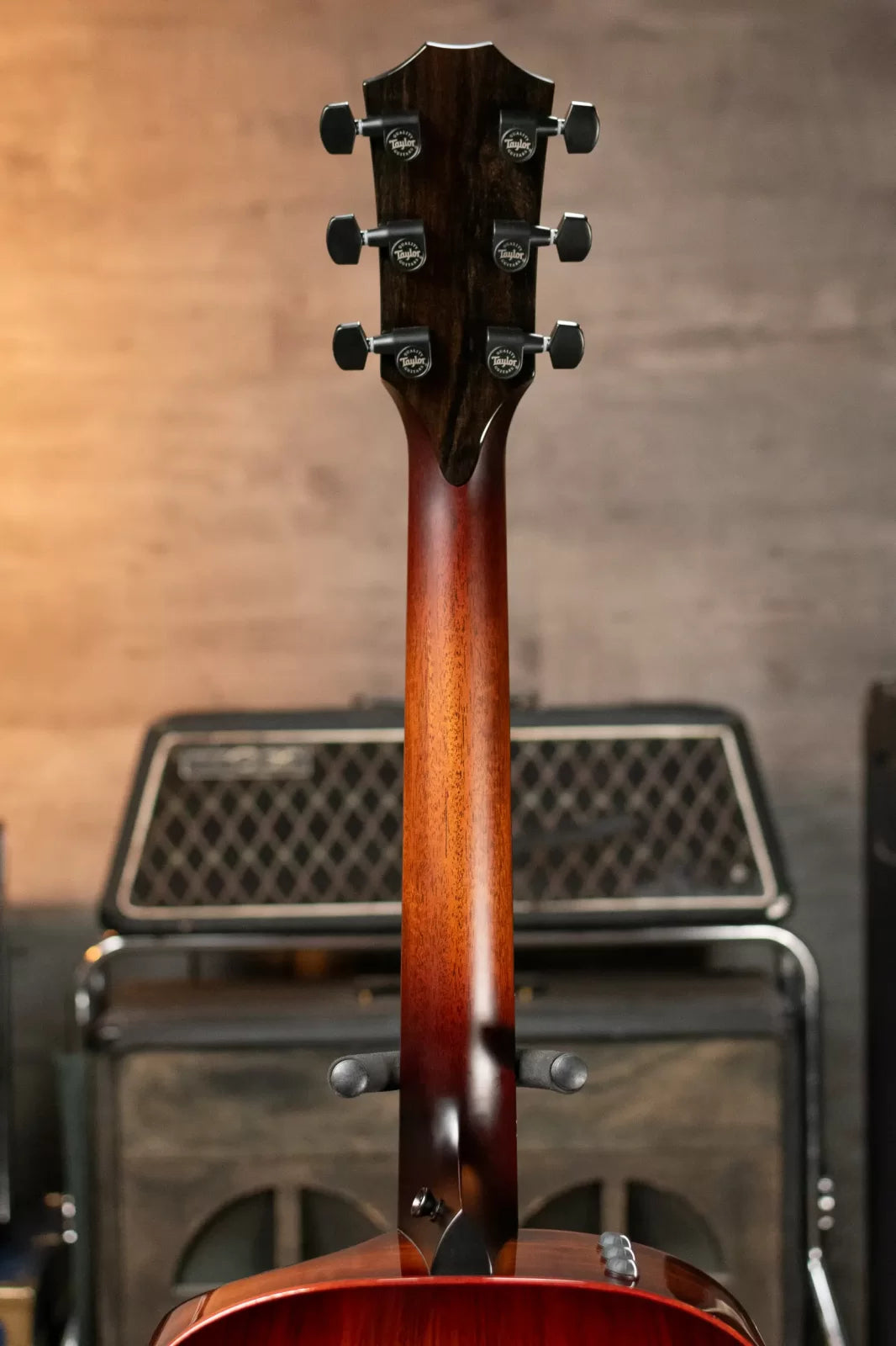 Taylor ‘24 Catch Custom C16ce B4025 Grand Symphony Honduran Rosewood/Lutz Spruce Grand Symphony Acoustic/Electric Guitar with Hardshell Case