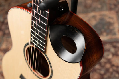 (Waiting on replacement Case 7/26/25 - CH) Taylor ‘24 Catch Custom C16ce B4025 Grand Symphony Honduran Rosewood/Lutz Spruce Grand Symphony Acoustic/Electric Guitar with Hardshell Case