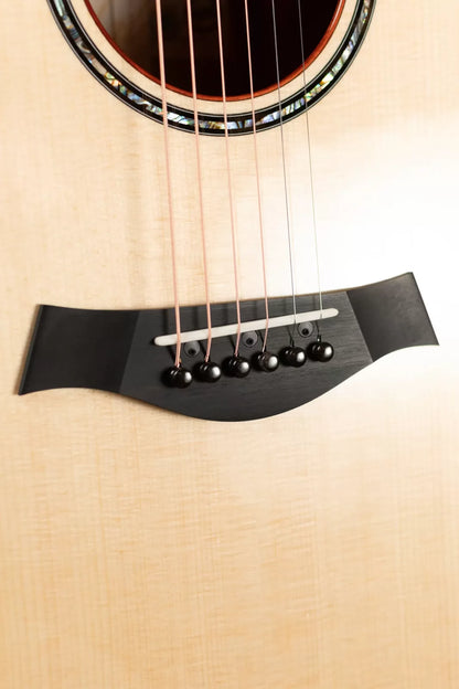 (Waiting on replacement Case 7/26/25 - CH) Taylor ‘24 Catch Custom C16ce B4025 Grand Symphony Honduran Rosewood/Lutz Spruce Grand Symphony Acoustic/Electric Guitar with Hardshell Case