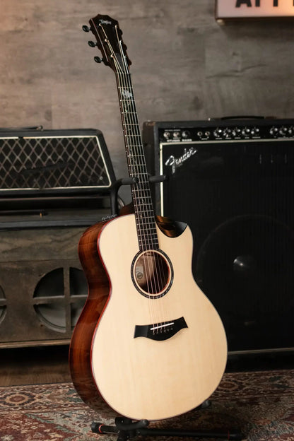 (Waiting on replacement Case 7/26/25 - CH) Taylor ‘24 Catch Custom C16ce B4025 Grand Symphony Honduran Rosewood/Lutz Spruce Grand Symphony Acoustic/Electric Guitar with Hardshell Case