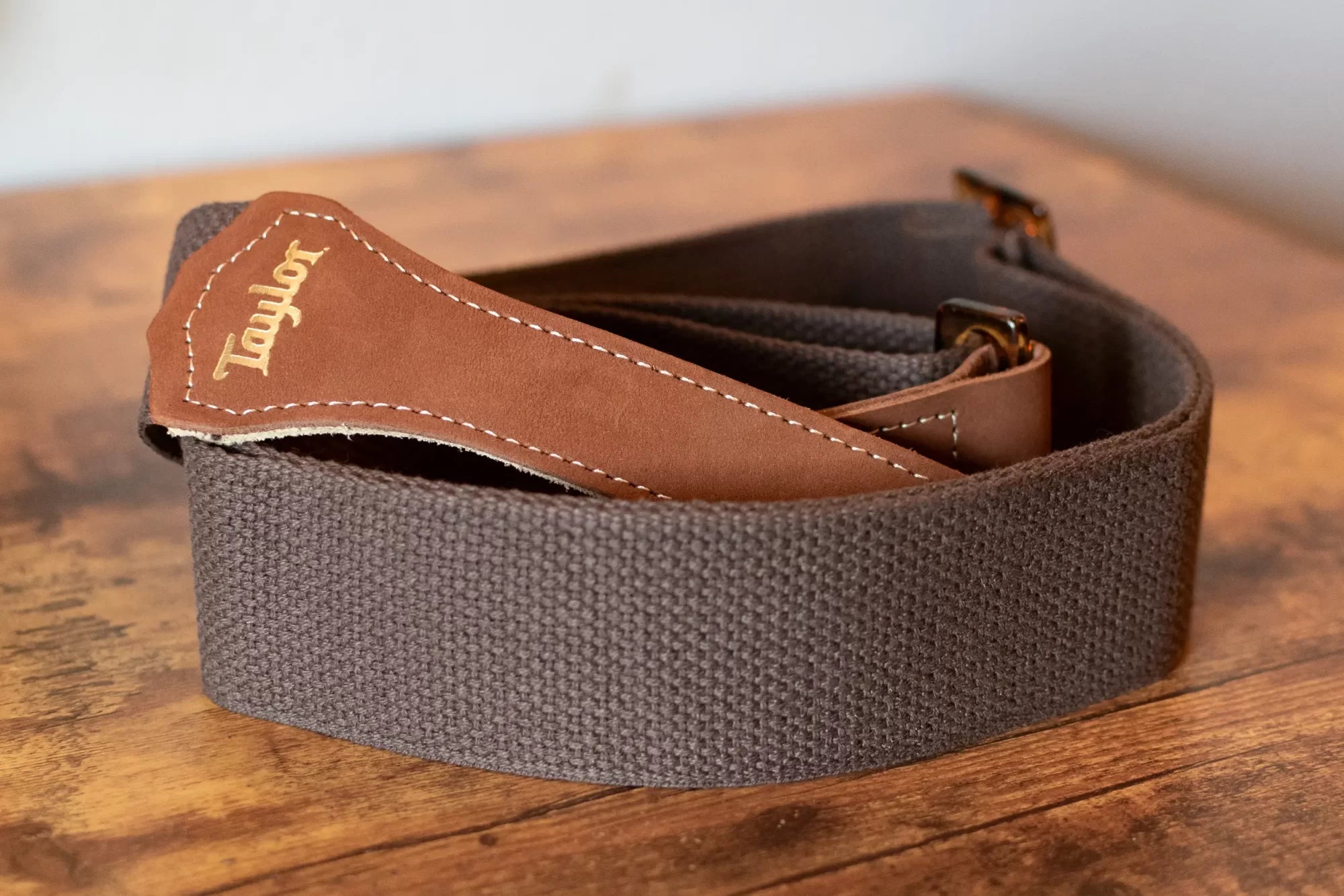 Taylor GS Mini Guitar Strap - Chocolate, 2" Cotton