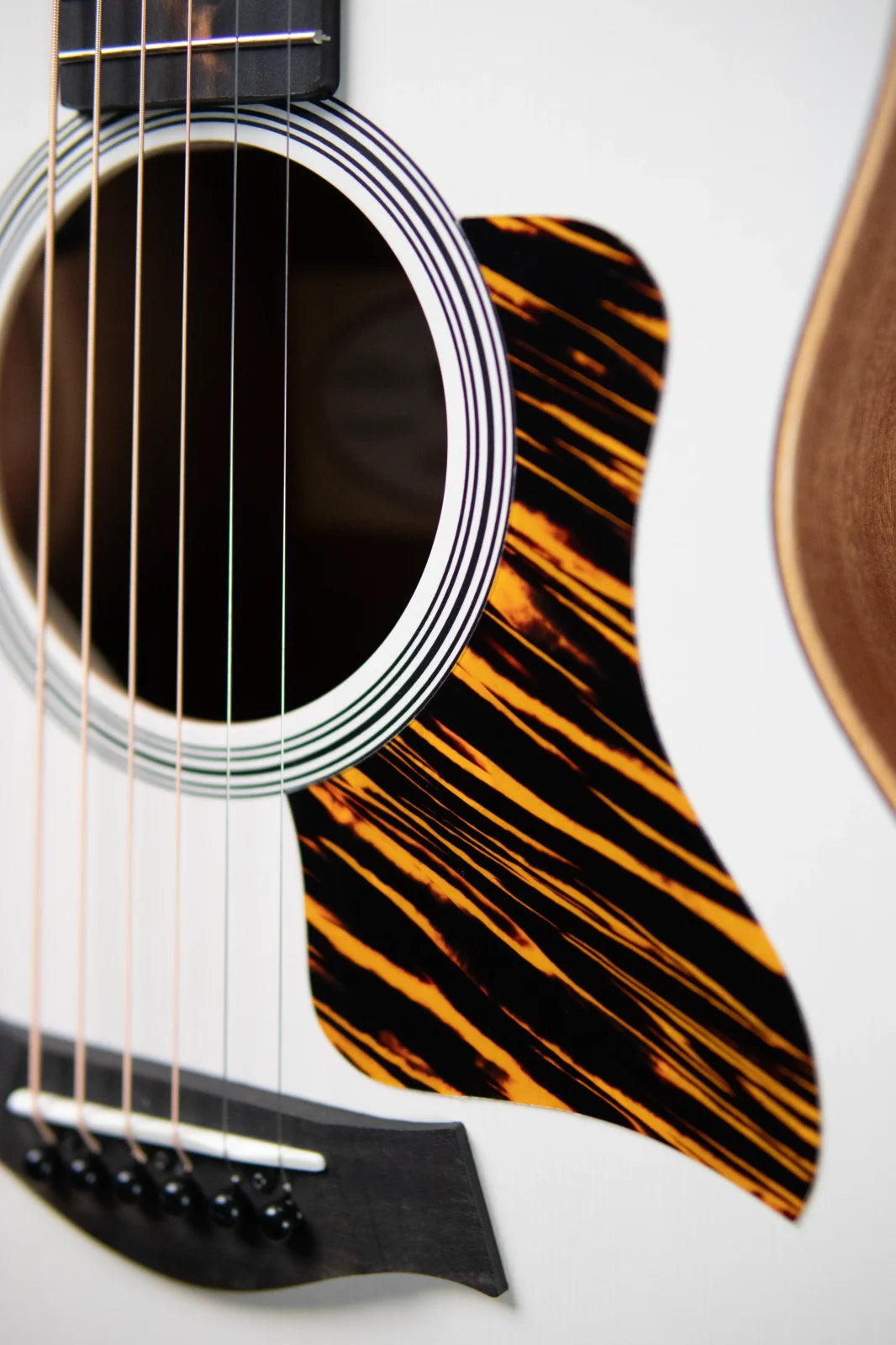Taylor GS Mini-e Special Edition Acoustic/Electric Guitar - Transparent White with GS Mini Bag