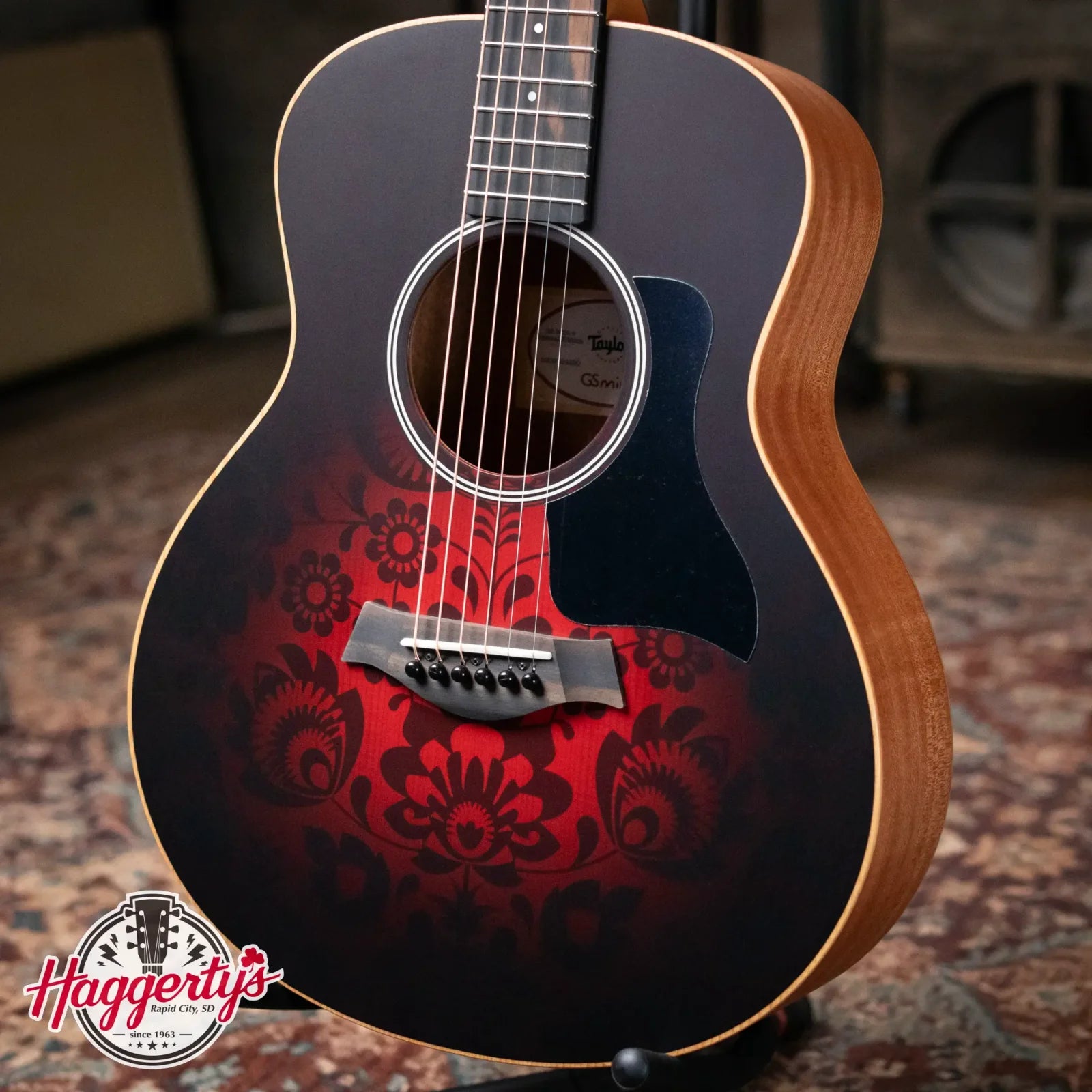 Taylor GS Mini-e Special Edition Acoustic/Electric Guitar - Victorian Burst with GS Mini Bag