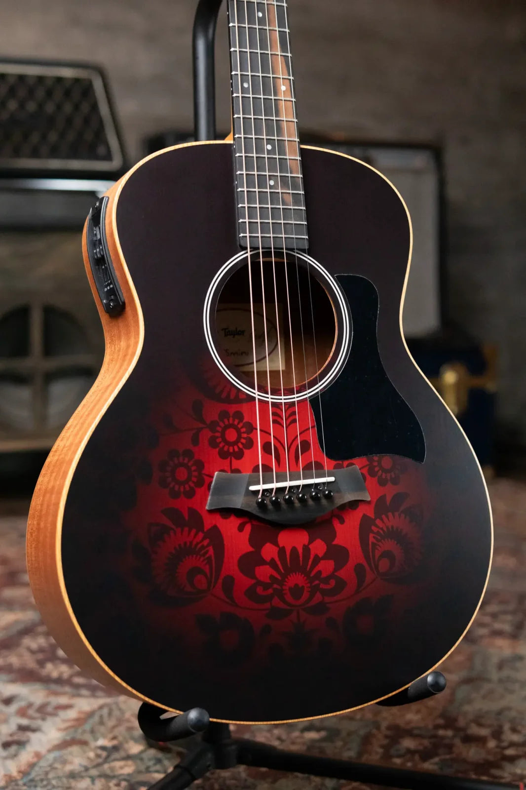 Taylor GS Mini-e Special Edition Acoustic/Electric Guitar - Victorian Burst with GS Mini Bag