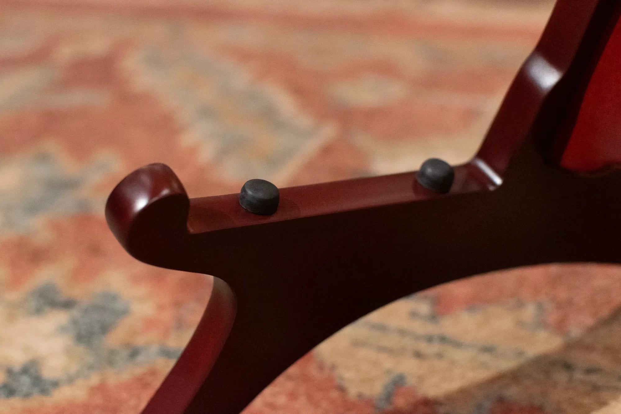 Taylor Guitar Stand - Mahogany, Dark Finish