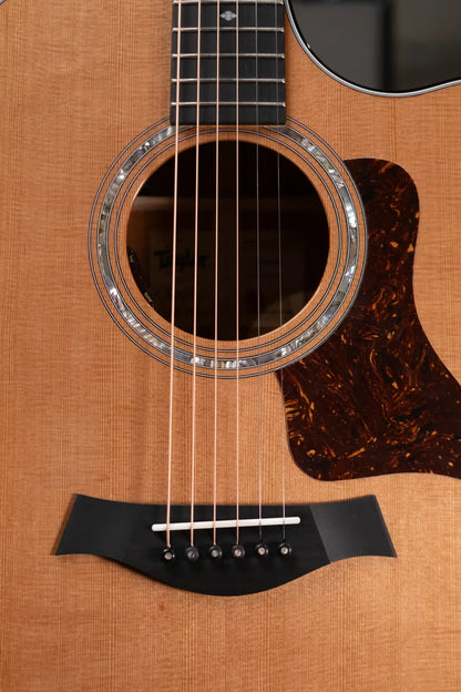 Taylor Legacy 514ce Grand Auditorium Acoustic/Electric with Hardshell Case - Factory Demo