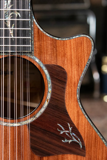 Taylor PS52ce Presentation Series 12-String Grand Concert Acoustic/Electric with Hardshell Case