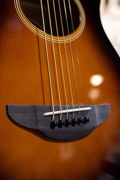 Yamaha APXT2 3/4-Size Thin-Line Cutaway Acoustic/Electric Guitar - Old Violin Sunburst with Gig Bag