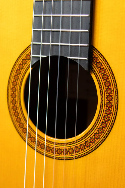 Yamaha CG182S Nylon Acoustic - Spruce Top (B-Stock)