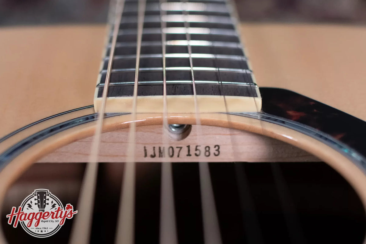 Yamaha FG830 Dreadnought Acoustic Guitar - Natural