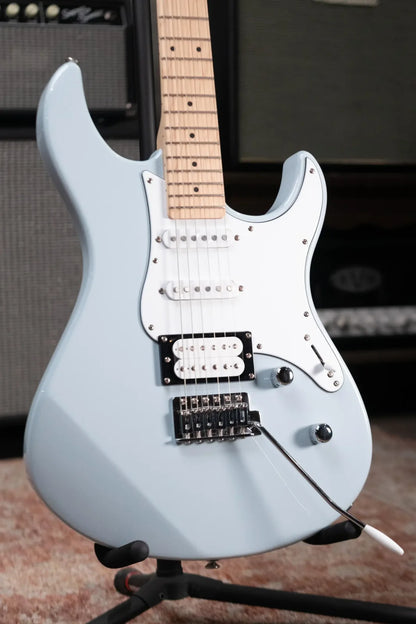 Yamaha PAC112VM Pacifica Series Electric Guitar -  Ice Blue