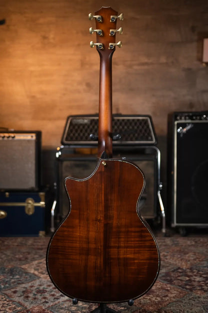 Taylor Builder's Edition K24ce Grand Auditorium Acoustic/Electric Guitar with Deluxe Hardshell Case