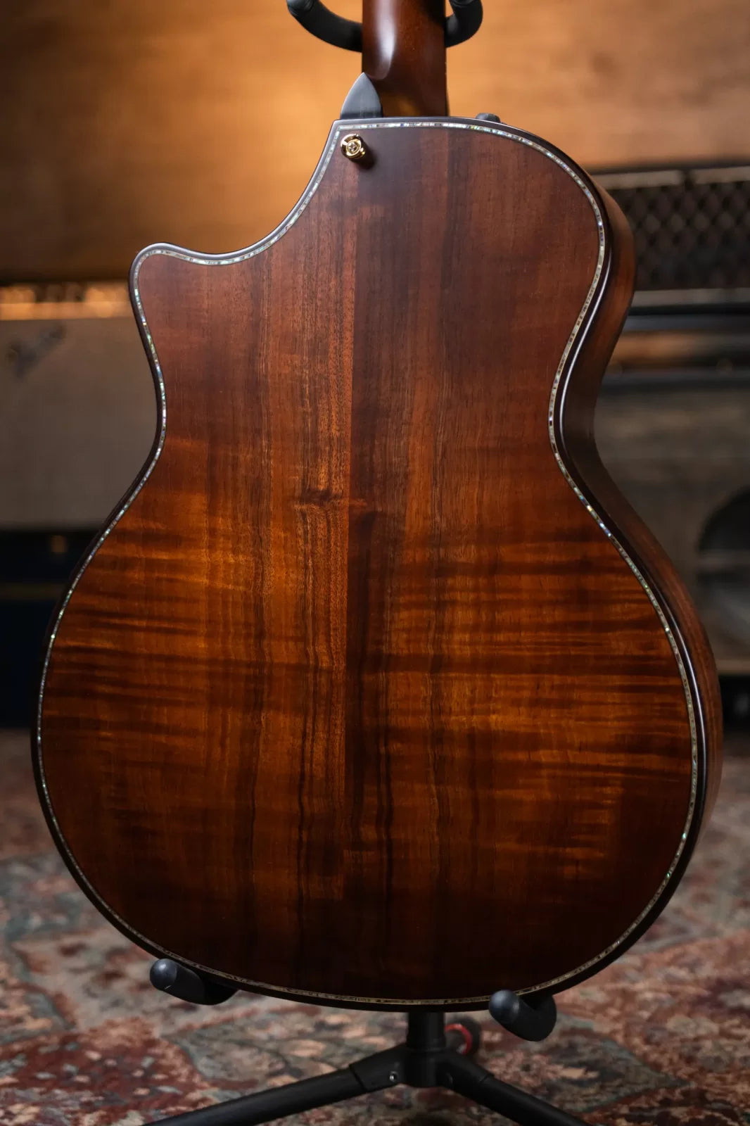 Taylor Builder's Edition K24ce Grand Auditorium Acoustic/Electric Guitar with Deluxe Hardshell Case