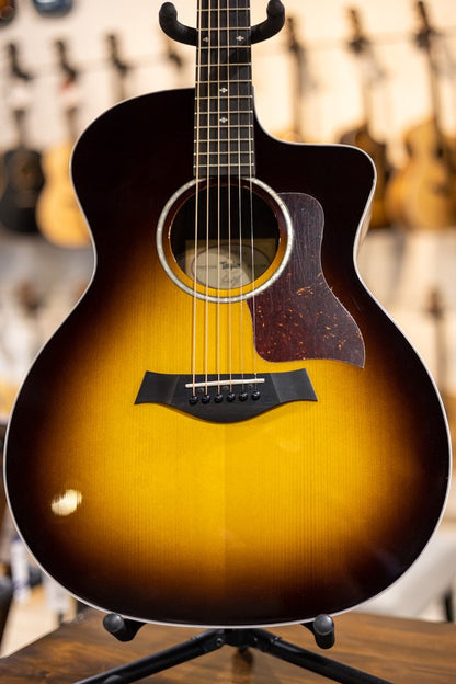 Taylor 214ce -SB DLX Acoustic/Electric Guitar with Deluxe Hardshell Case - Used Floor Model