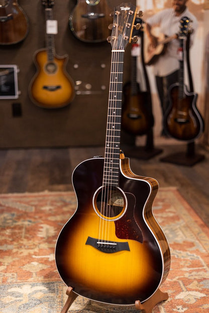 Taylor 214ce -SB DLX Acoustic/Electric Guitar with Deluxe Hardshell Case - Used Floor Model