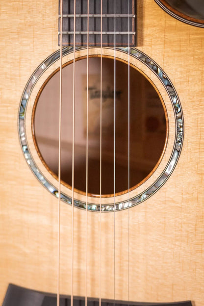 Taylor Custom Shop Grand Auditorium Bearclaw Spruce/Flame Maple Acoustic/Electric Guitar with Hardshell Case