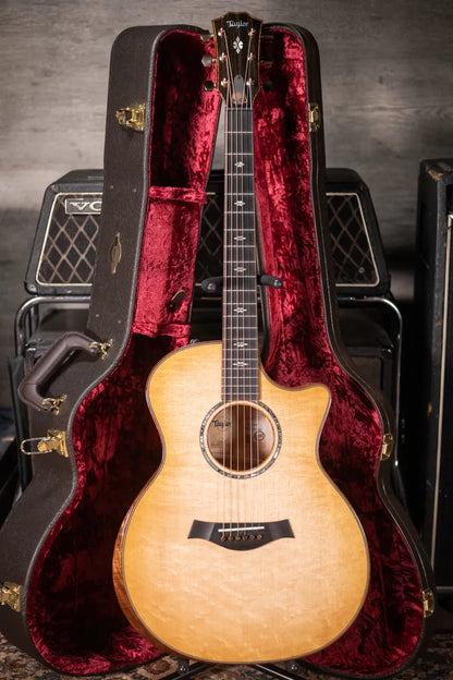 Taylor Custom Shop Grand Auditorium Bearclaw Spruce/Flame Maple Acoustic/Electric Guitar with Hardshell Case