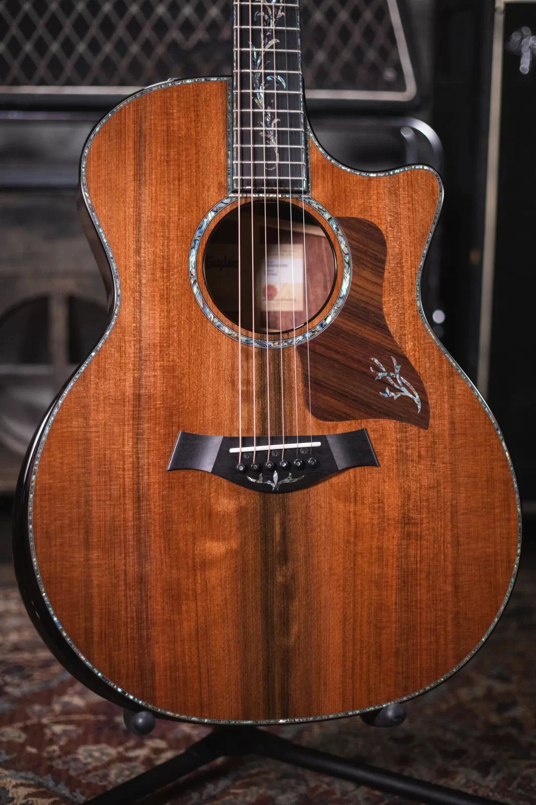 Taylor PS14ce Honduran Rosewood/Sinker Rosewood Acoustic/Electric with Deluxe with Hardshell Case