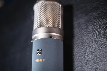 (RTO) SE Electronics Z5600a II Tube Microphone - Used