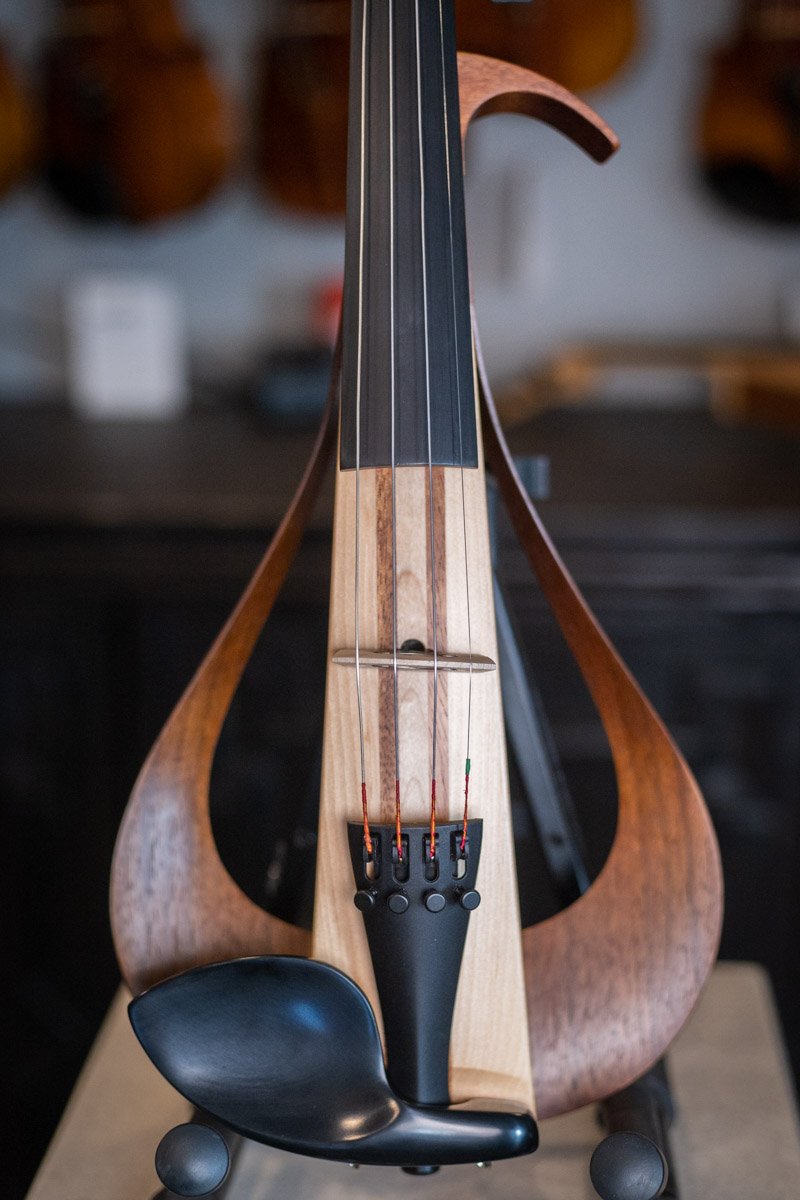 Yamaha 4 String Electric Violin - Natural Finish - YEV104NT
