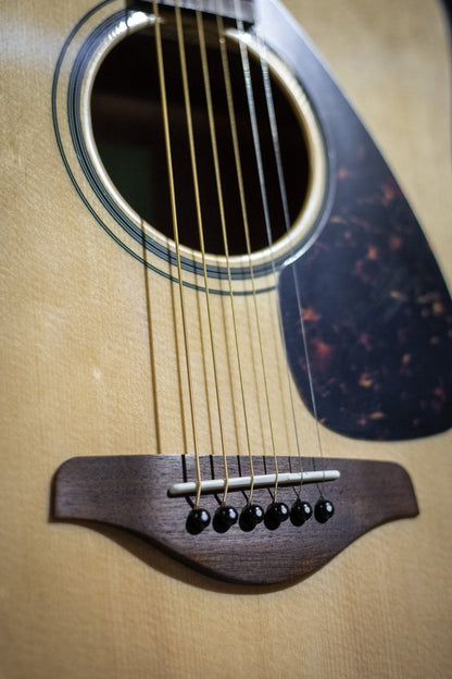 Yamaha FGX800C Dreadnought Acoustic-Electric Guitar