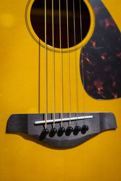 Yamaha JR1 FG Junior Acoustic Guitar with Gig Bag